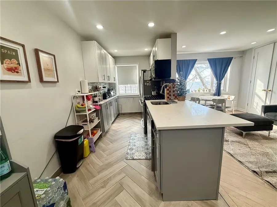 1093 Shore Parkway #2B, Brooklyn, NY 11228 - #2