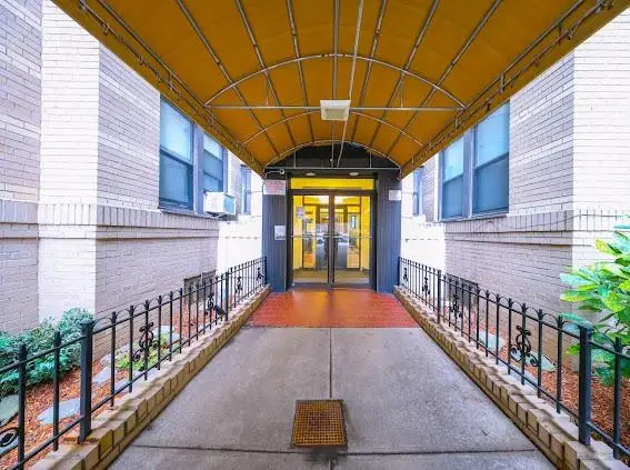 415 Ocean Parkway #3H, Brooklyn, NY 11218 - #3