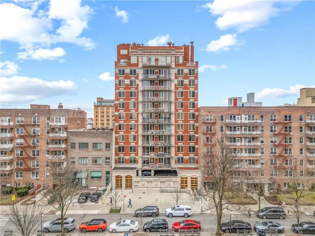 2805 Ocean Parkway #3A, Brooklyn, NY 11235 - #1