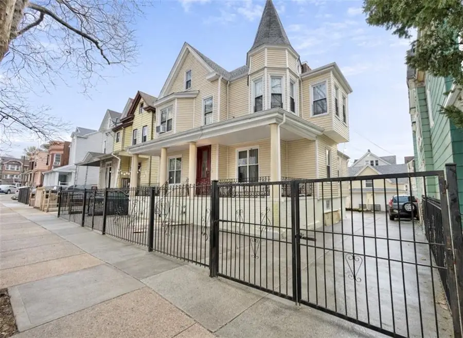 25 Schenck Avenue, Brooklyn, NY 11207 - #2