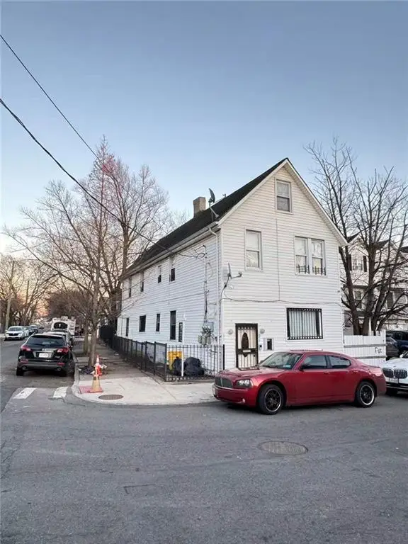 157 Harbor Road, Staten Island, NY 10303 - #1