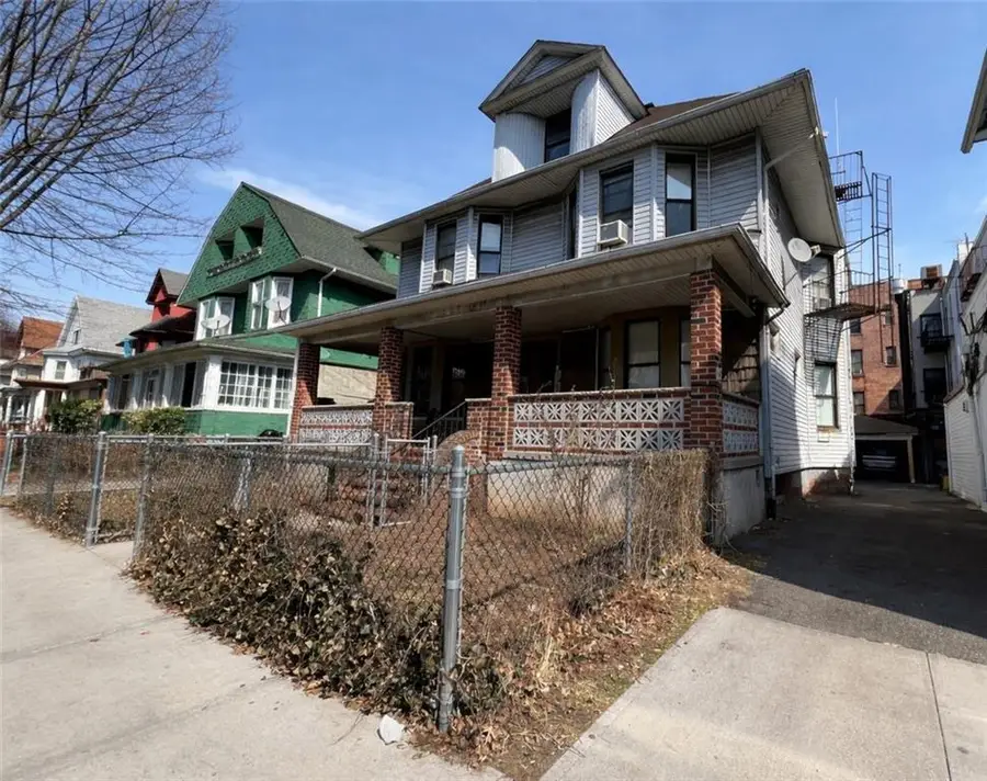 351 East 16th Street, Brooklyn, NY 11226 - #2