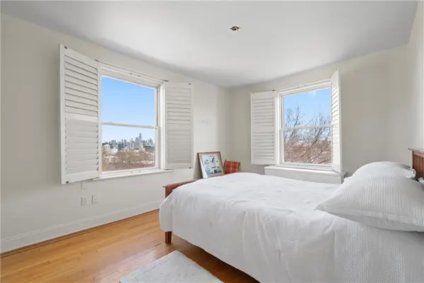 300 8th Avenue #6M, Brooklyn, NY 11215