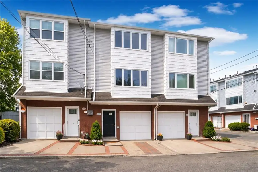 63 Avon Lane, Staten Island, NY 10314 - #2