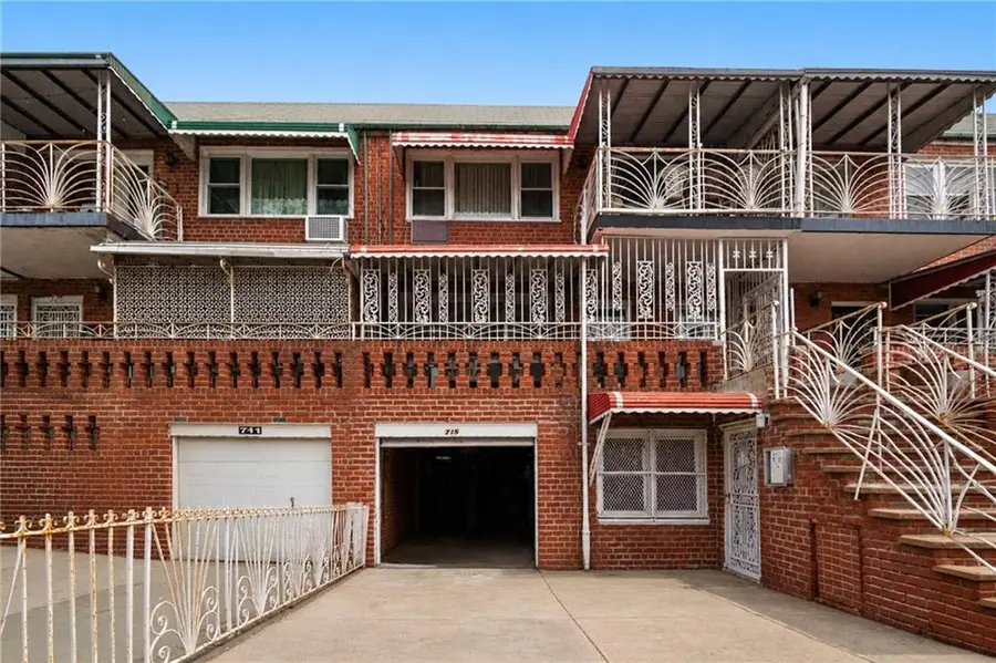 715 Rockaway Parkway, Brooklyn, NY 11236 - #2