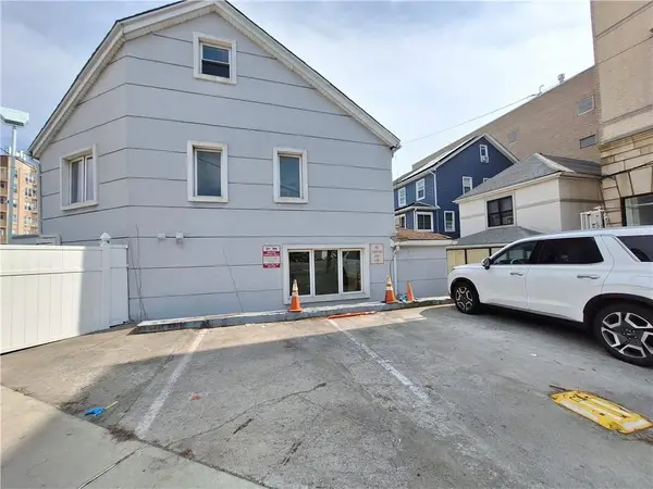 12 Webers Court, Brooklyn, NY 11235