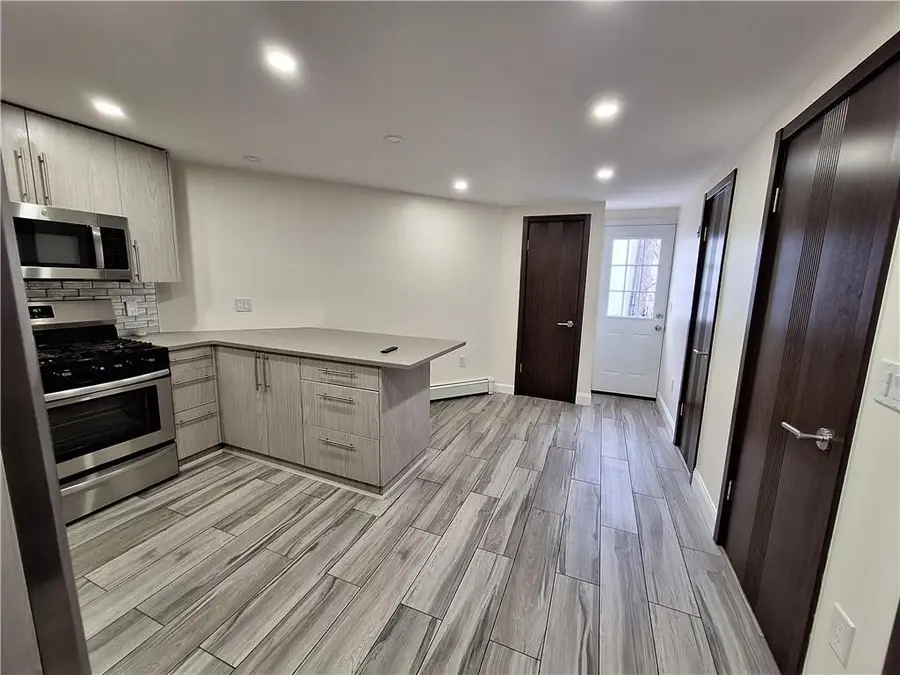 12 Webers Court, Brooklyn, NY 11235 - #3