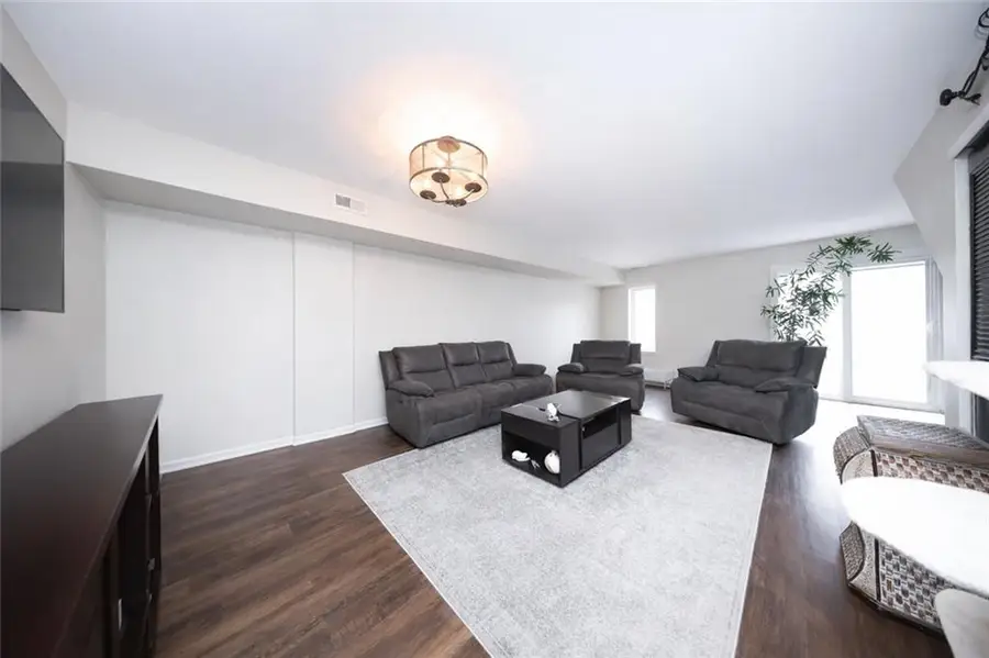 15 Stratford Court #1, Staten Island, NY 10314 - #3