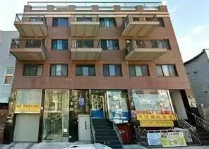 720 57th Street #4A, Brooklyn, NY 11220