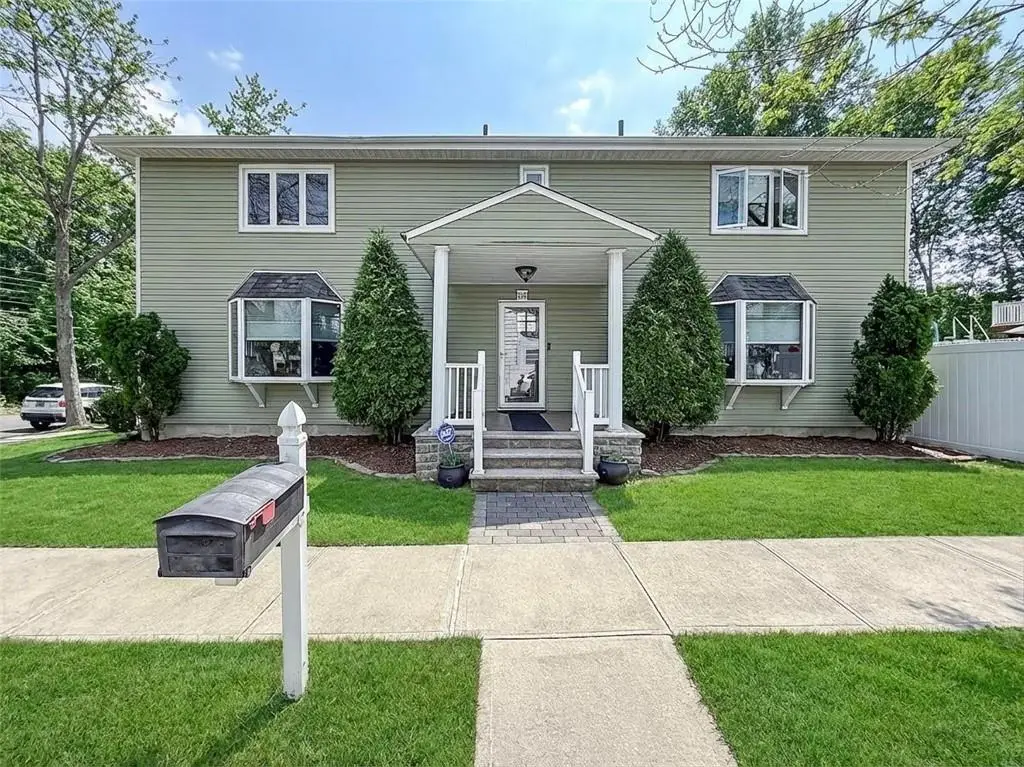 282 Billiou Street, Staten Island, NY 10312 - #1