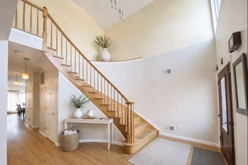 2 Clinton Court, Staten Island, NY 10301 - #3