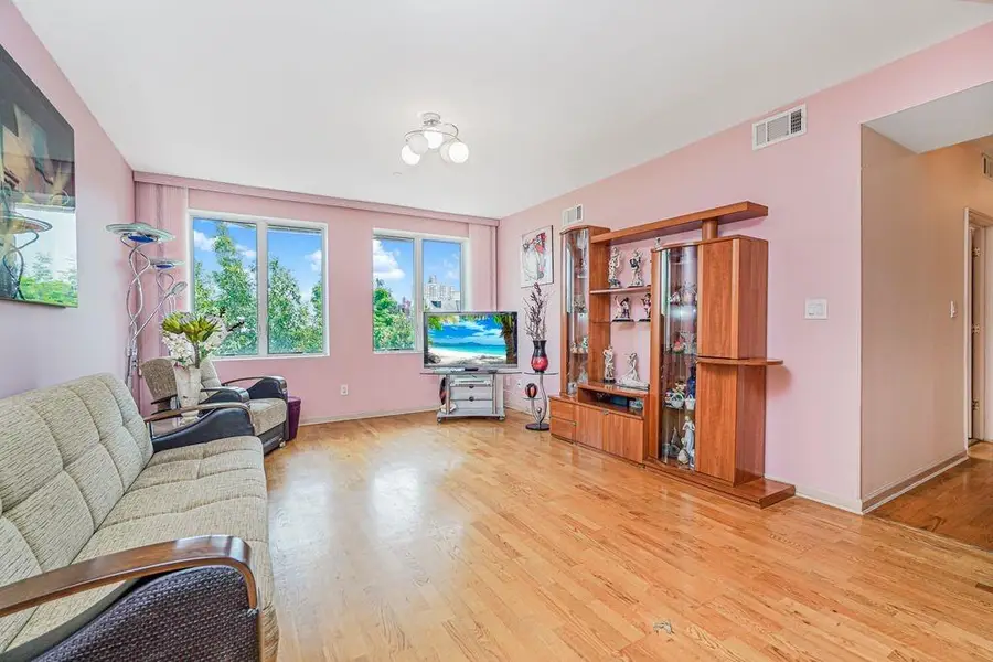 3034 Brighton 1st Street #5, Brooklyn, NY 11235 - #3