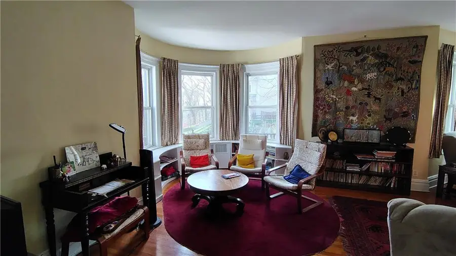 150 Douglas Road, Staten Island, NY 10304 - #2