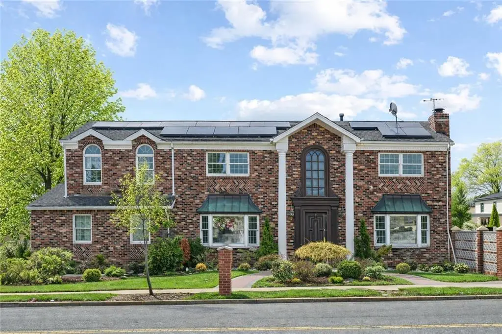 728 Huguenot Avenue, Staten Island, NY 10312 - #1