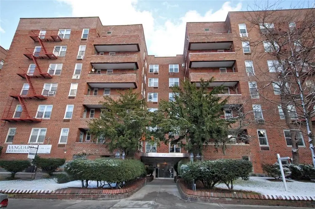 2727 Ocean Parkway #C19, Brooklyn, NY 11235 - #1