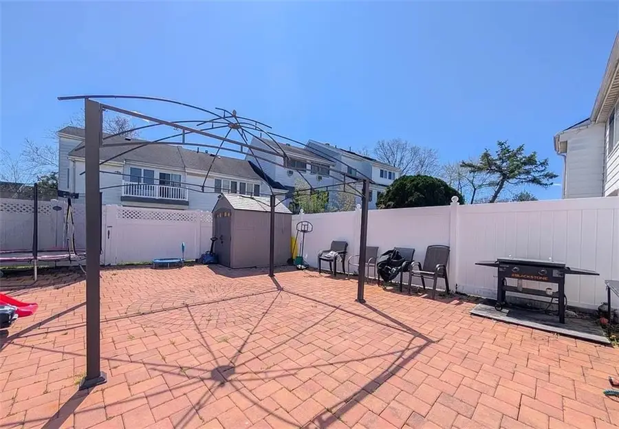 226 Dover Green, Staten Island, NY 10312 - #2