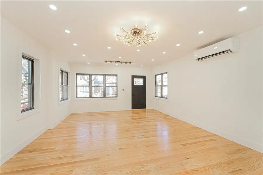 1517 Brooklyn Avenue, Brooklyn, NY 11210 - #3