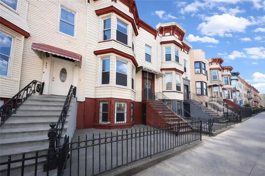 445 52nd Street, Brooklyn, NY 11220 - #3