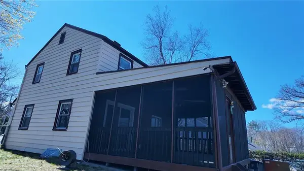 40 Greenvale Circle, White Plains, NY 10607