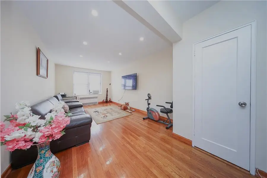 3025 Ocean Avenue #6A, Brooklyn, NY 11235 - #3