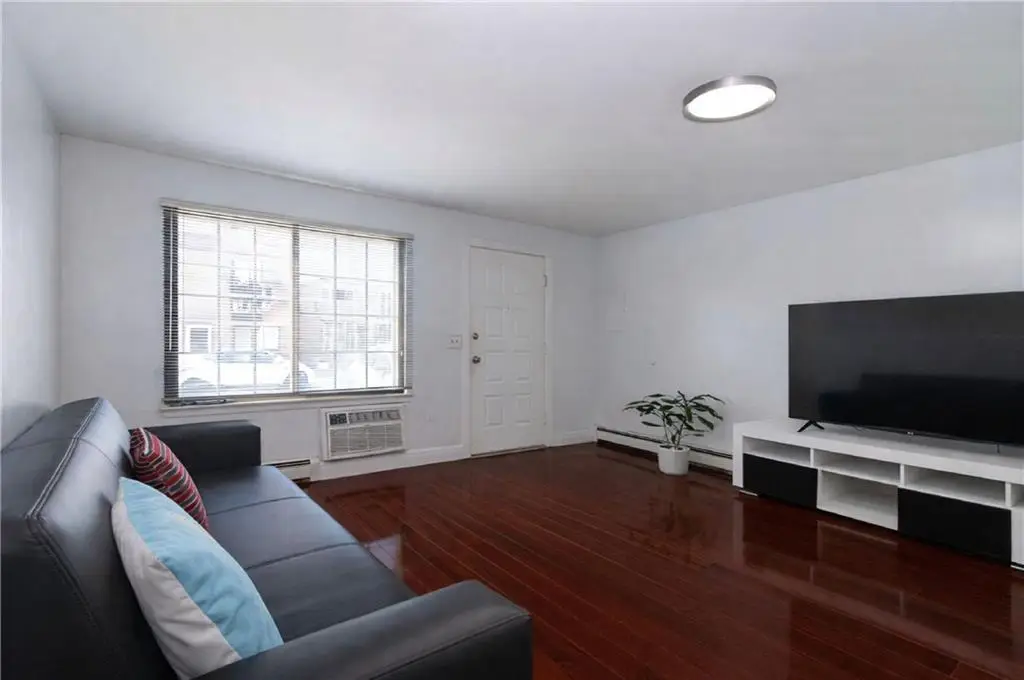 31 Gardenia Lane #25, Staten Island, NY 10314 - #1