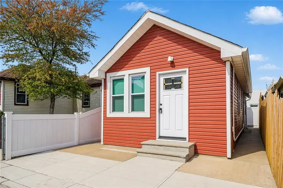 35 Milbank Road, Staten Island, NY 10306 - #2