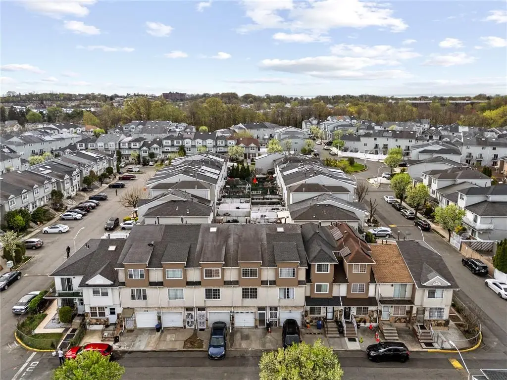 60 Stage Lane, Staten Island, NY 10304 - #1