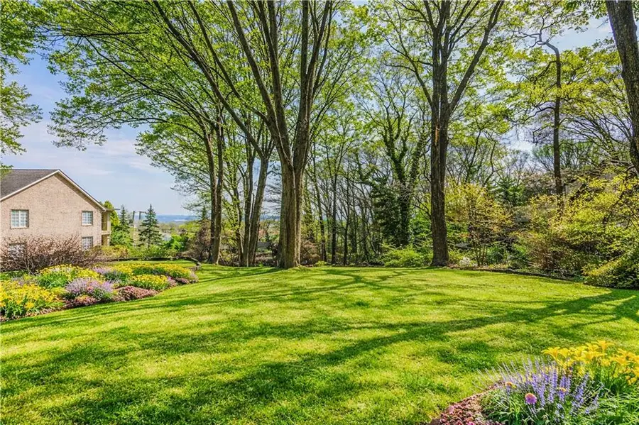 18 Emerson Avenue, Staten Island, NY 10301 - #2