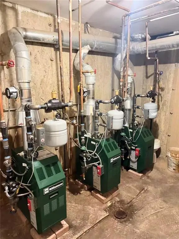 3343 Union Street, Flushing, NY 11354 - #2