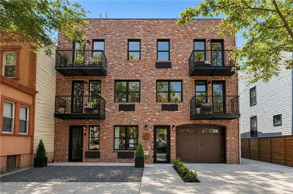 44 Euclid Avenue #3B, Brooklyn, NY 11208 - #1
