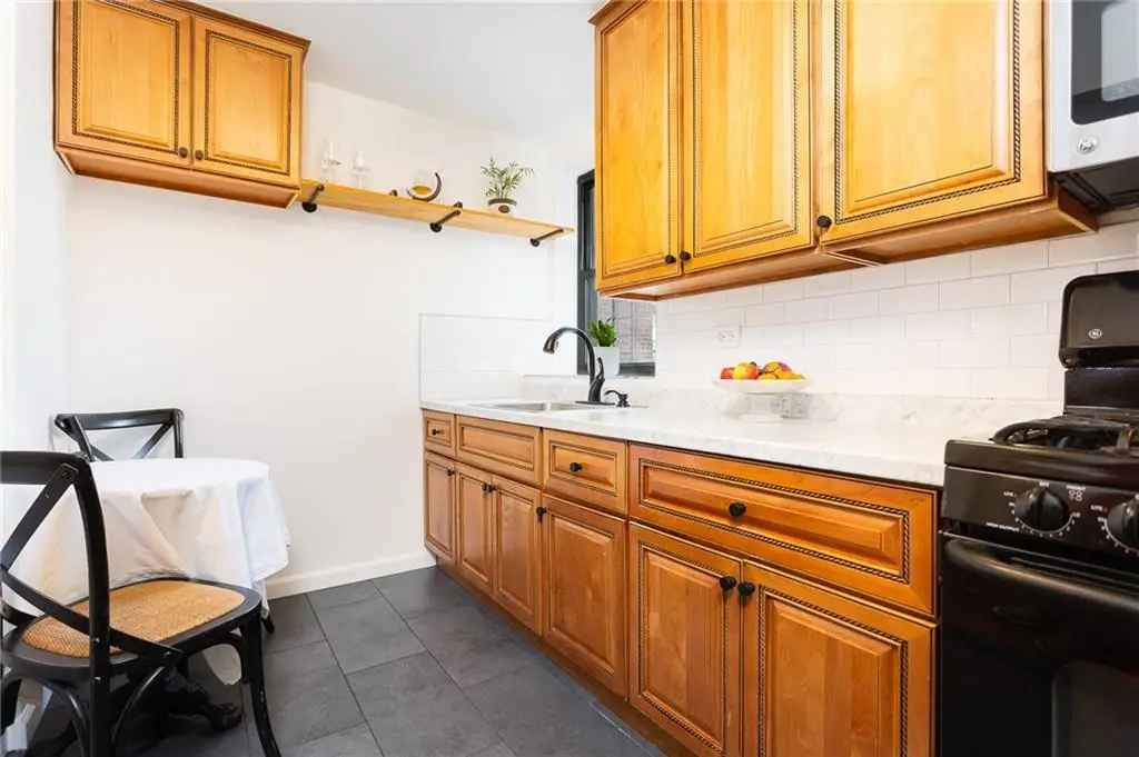 515 East 7th Street #2A, Brooklyn, NY 11218 - #1