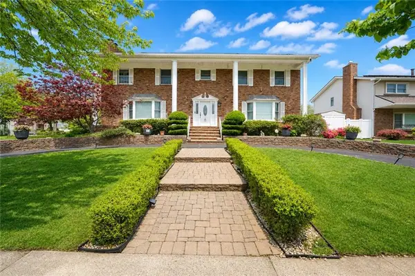451 Yetman Avenue, Staten  Island, NY 10307