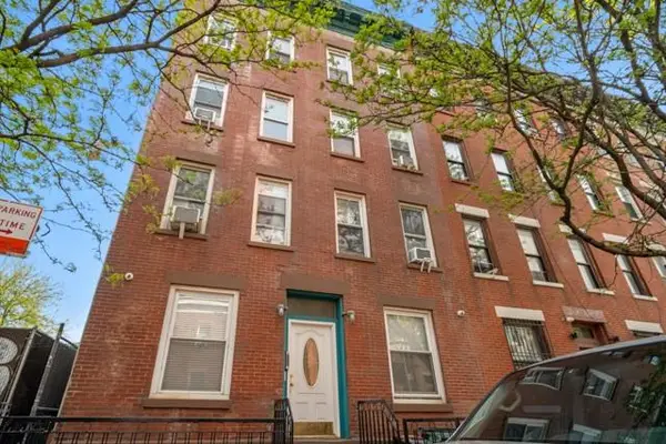 34 Garnet Street, Brooklyn, NY 11231