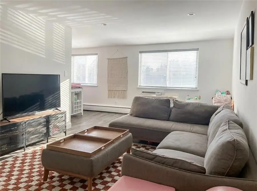 17 Gadsen Place #2F, Staten Island, NY 10314 - #3