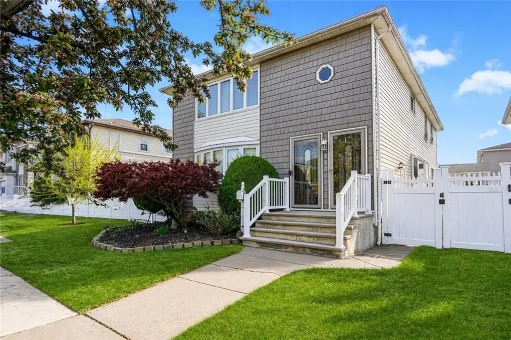390 Getz Avenue, Staten Island, NY 10312 - #1