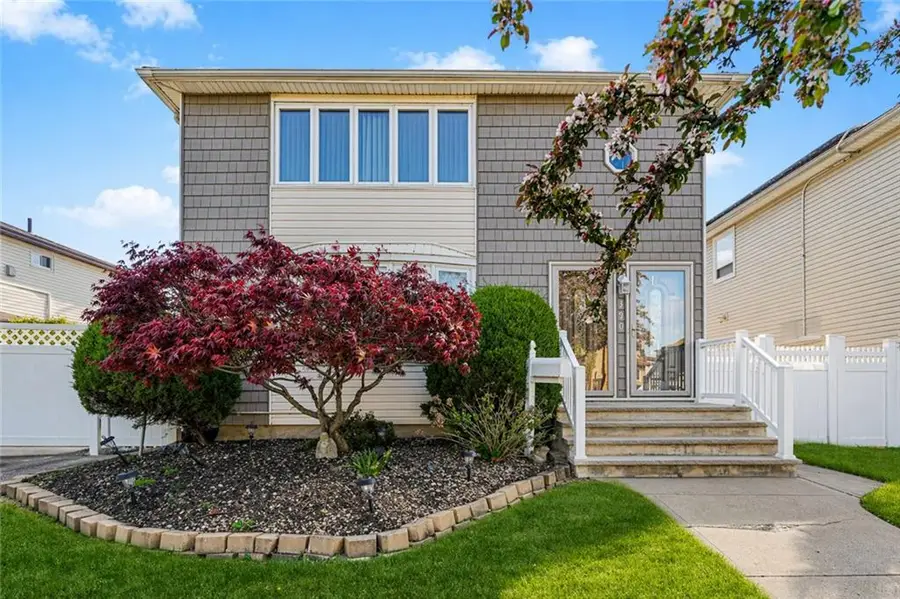 390 Getz Avenue, Staten Island, NY 10312 - #2