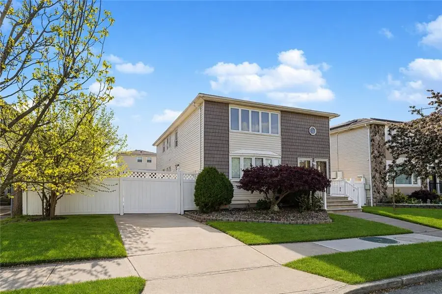 390 Getz Avenue, Staten Island, NY 10312 - #3