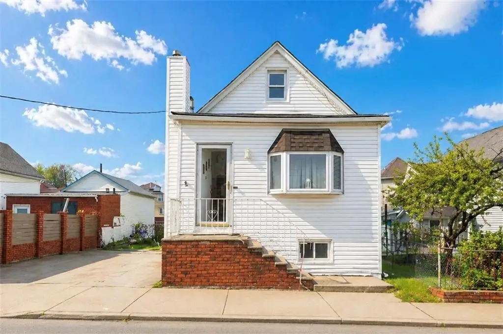 16 Orlando Street, Staten Island, NY 10305 - #1