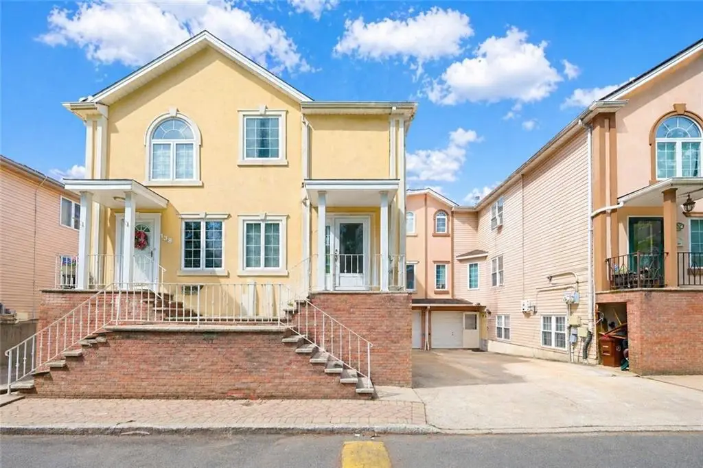 136 Erika Loop, Staten Island, NY 10312 - #1