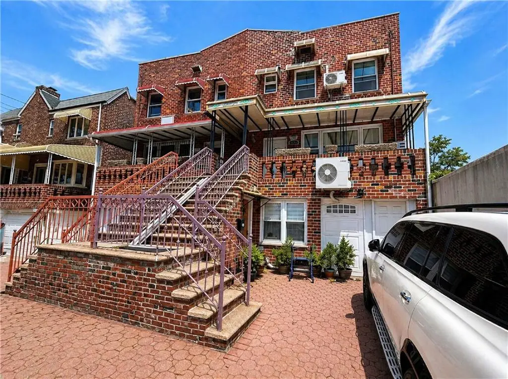 2571 East 29th Street, Brooklyn, NY 11235 - #1