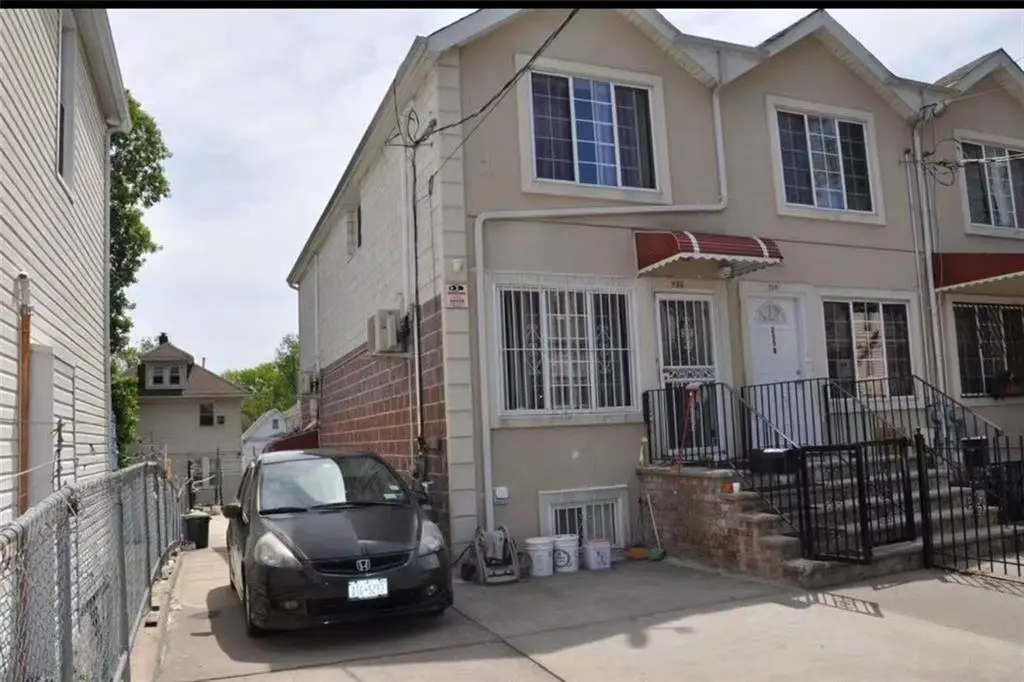 255 Targee Street, Staten Island, NY 10304 - #1