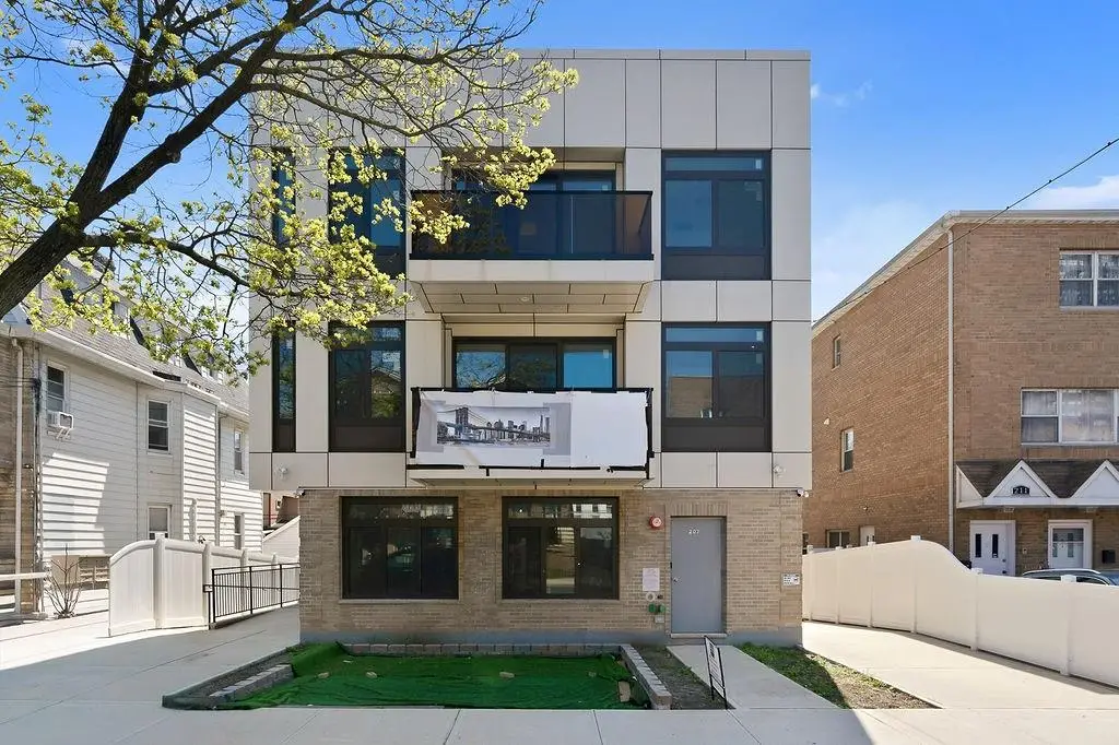 207 Bay 35th Street #3A, Brooklyn, NY 11214 - #1
