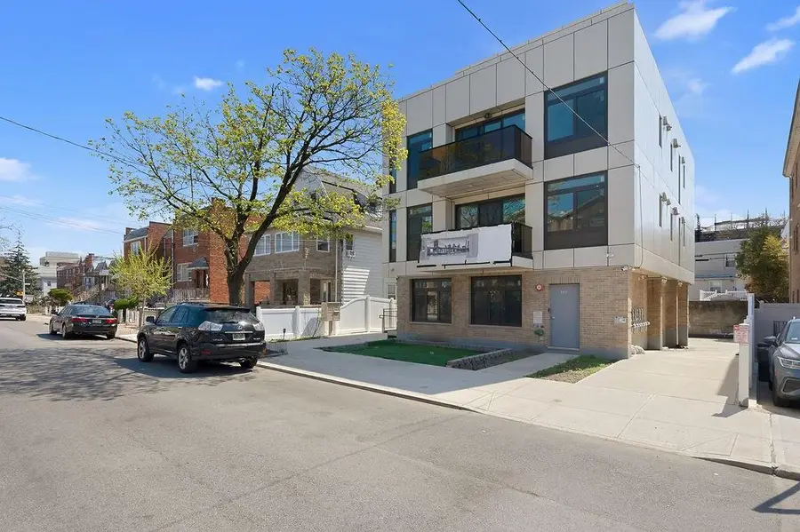 207 Bay 35th Street #3B, Brooklyn, NY 11214 - #2