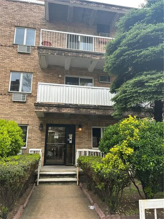 1770 66th Street #3B, Brooklyn, NY 11204