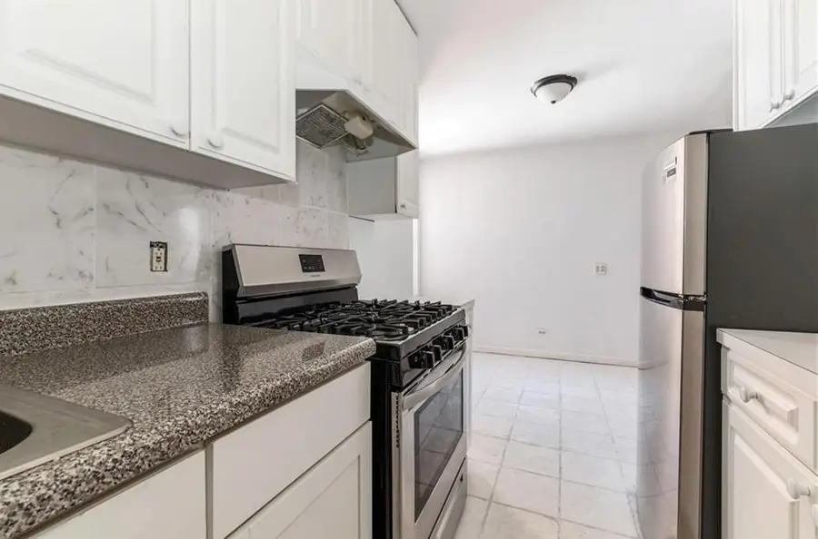 2525 Nostrand Avenue #5, Brooklyn, NY 11210 - #3