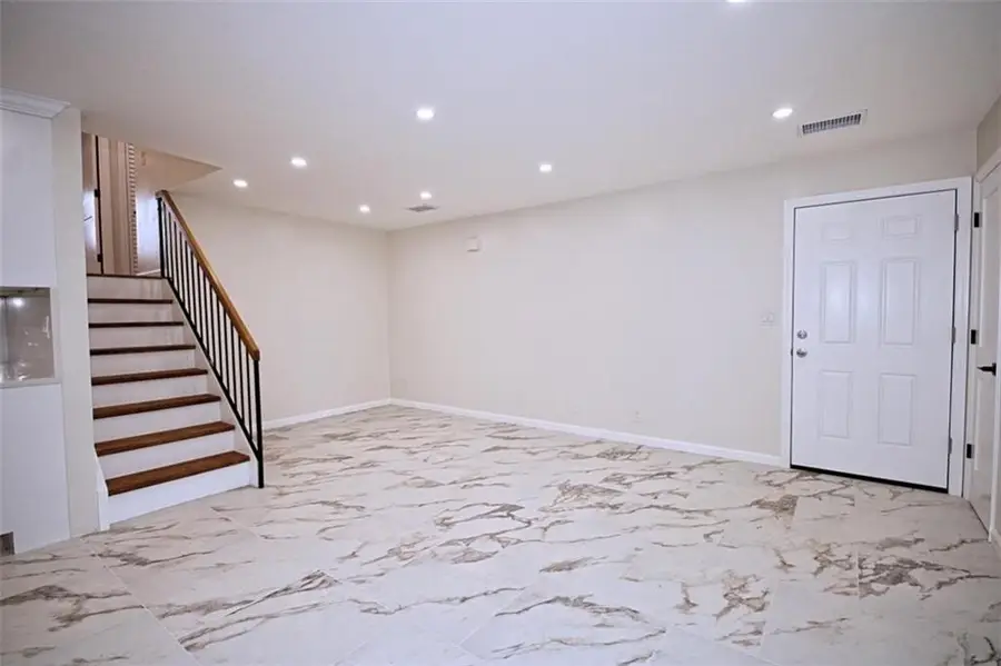 328 Timber Ridge Drive #1, Staten Island, NY 10308 - #2
