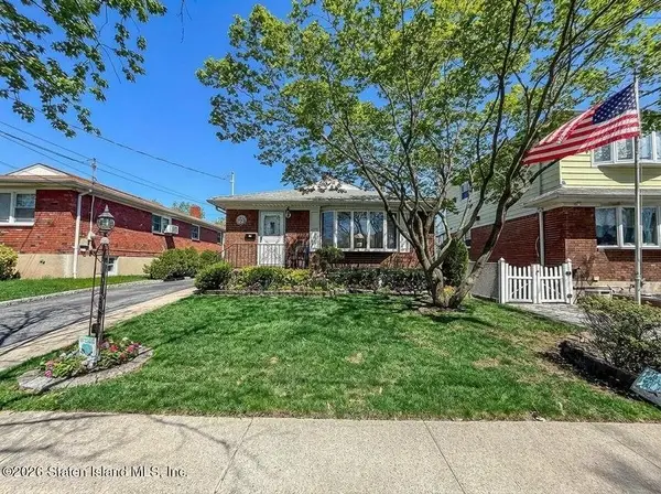 69 Reno Avenue, Staten  Island, NY 10306