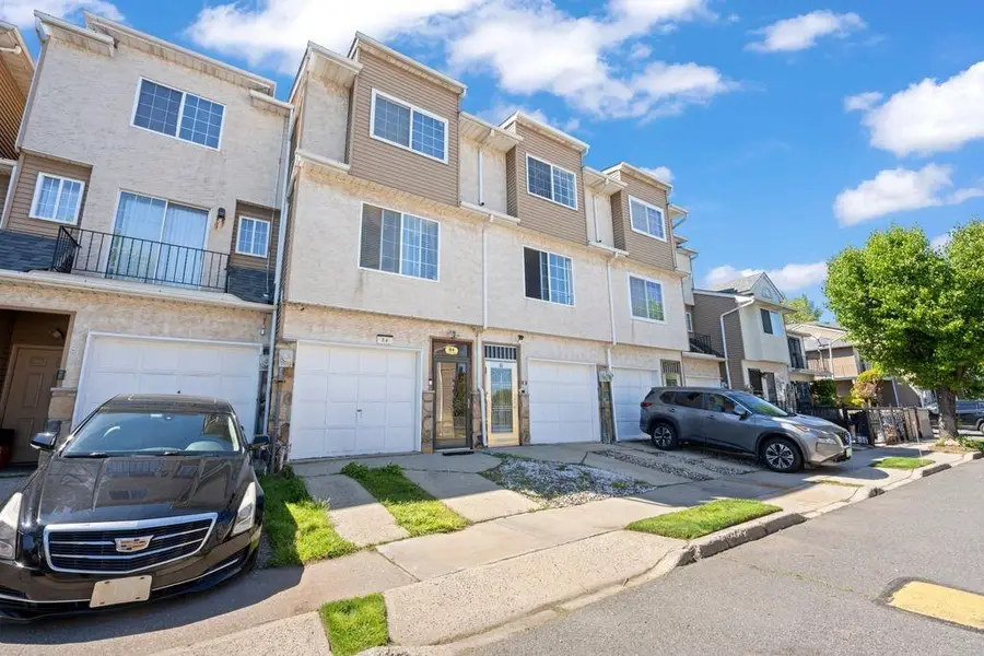 84 Long Pond Lane, Staten Island, NY 10304 - #3