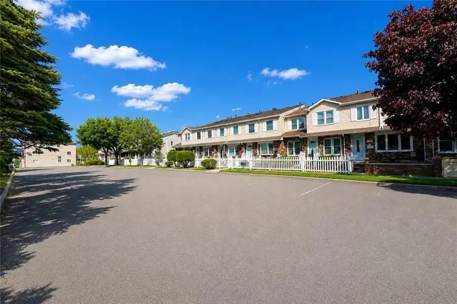 260 Milton Avenue, Staten Island, NY 10306 - #2