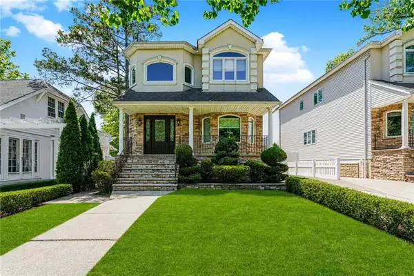 38 Cloverdale Avenue, Staten  Island, NY 10308